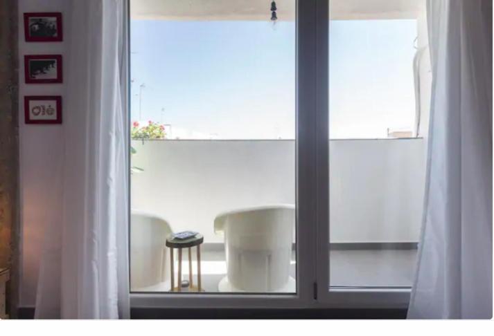 Torres De Serrano Apartment Valencia Eksteriør bilde