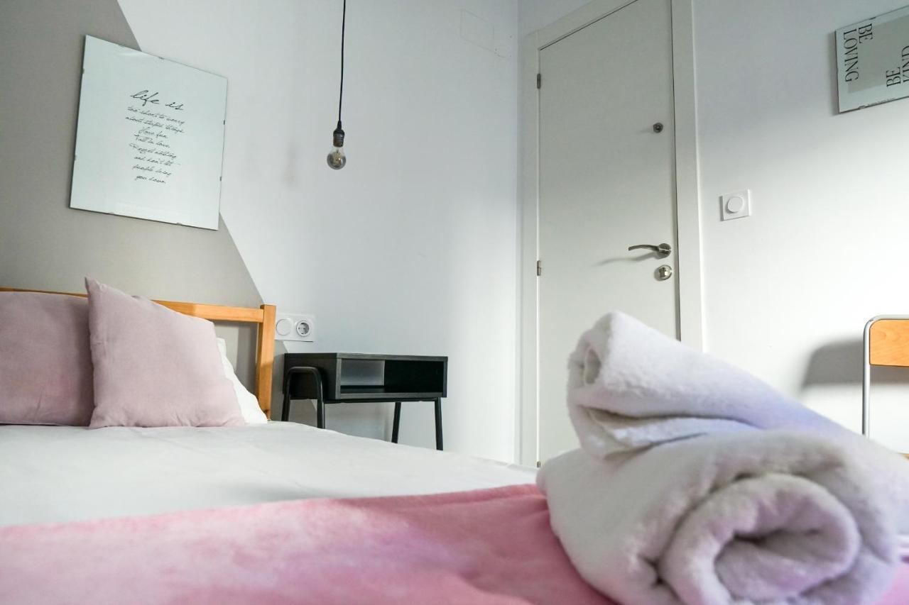 Torres De Serrano Apartment Valencia Eksteriør bilde